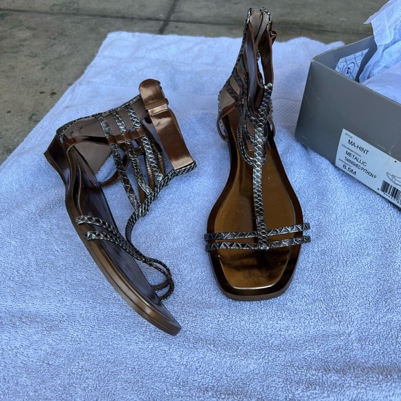 New BCBGMaxazria Hint Metallic Gladiator Sandals - Picture 1 of 13